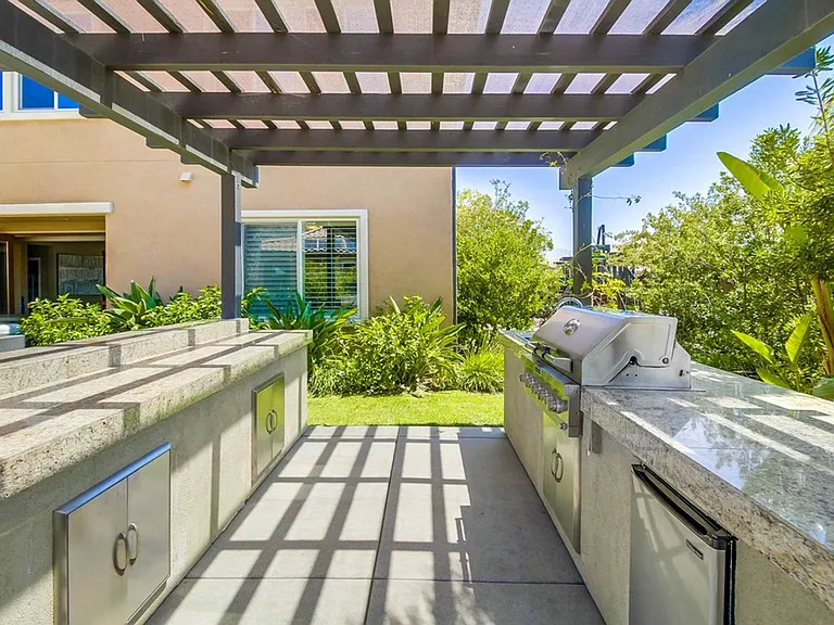 408 Coastal Hills Dr — Photo 10