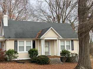 517 E 3rd Ave, Kenbridge, VA 23944