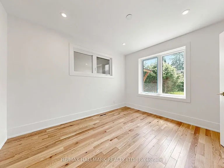 11 Johnson Rd — Photo 21