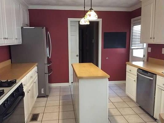 4th image of 111 Lake Front Dr