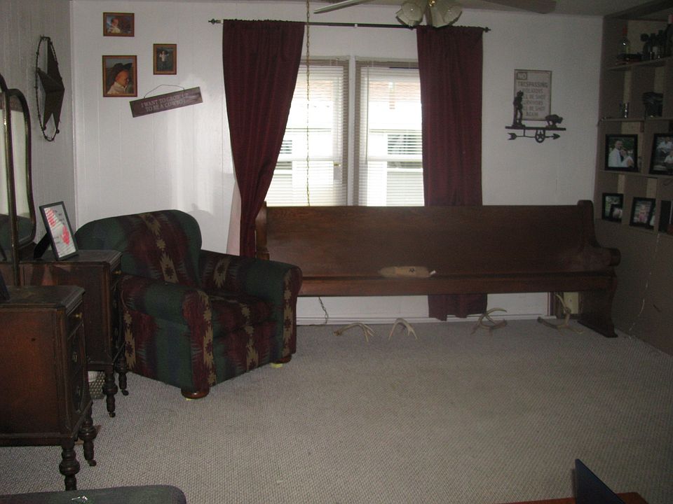 1st image of 1018 Acorn Dr