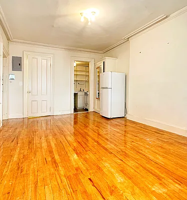 Rented by Corcoran | media 15