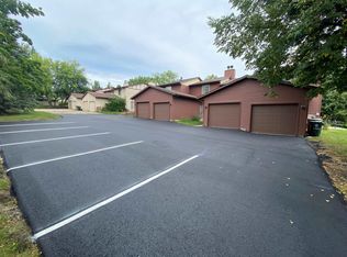 1158 Gammon Ln, Madison, WI 53719