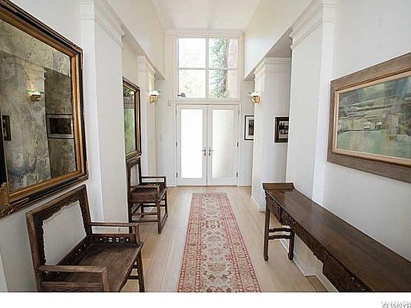 4th image of 166 Bryant St