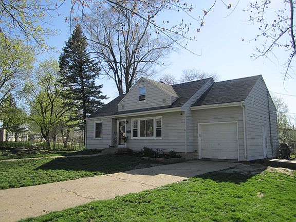 2nd image of 1731 Sexton Dr