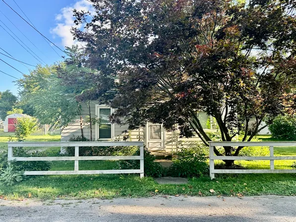 916 Union St, Covington, IN 47932