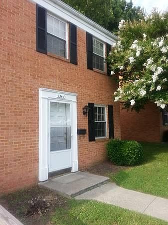 1st image of 1347 Fairmont Dr