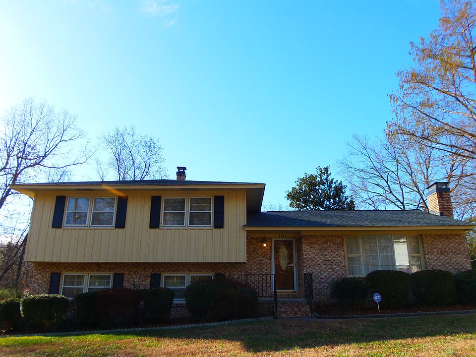 1st image of 1611 Wilton Dr