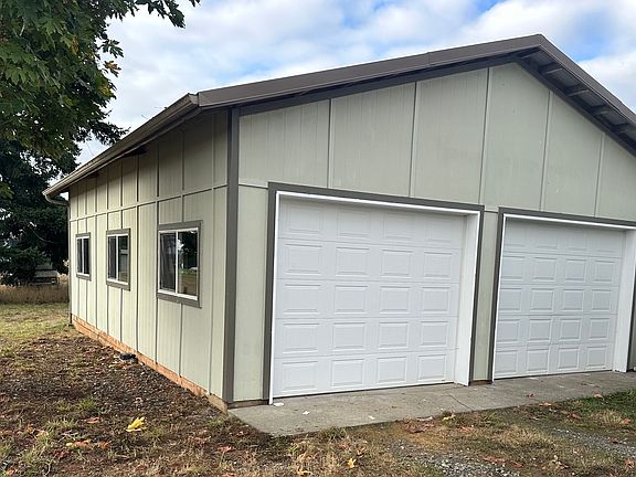 4th image of 9170 Clay Rd