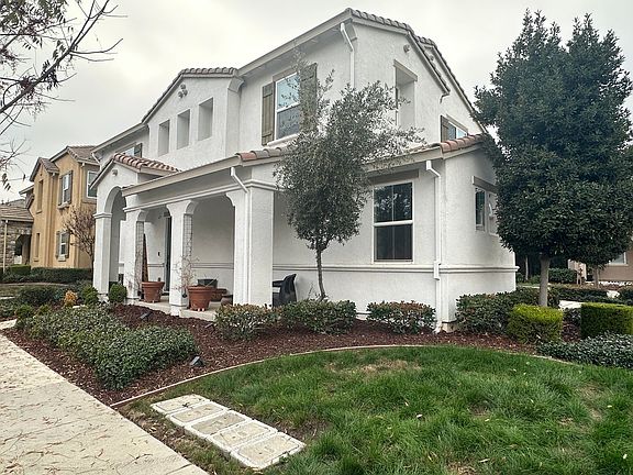 2nd image of 2205 Salice Way