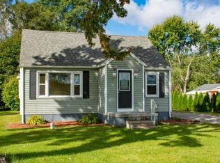 56897 Pine Rd, South Bend, IN 46619