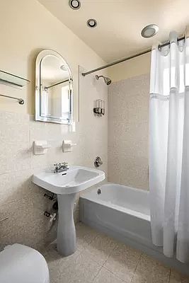 5th image of 2 Marine Ave APT 4B