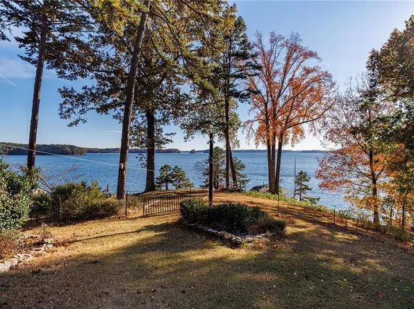 8225 Dogwood Trl, Cumming, GA 30041