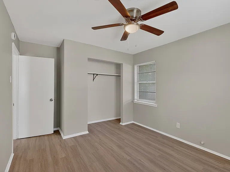 6601 Avalon Dr — Photo 28