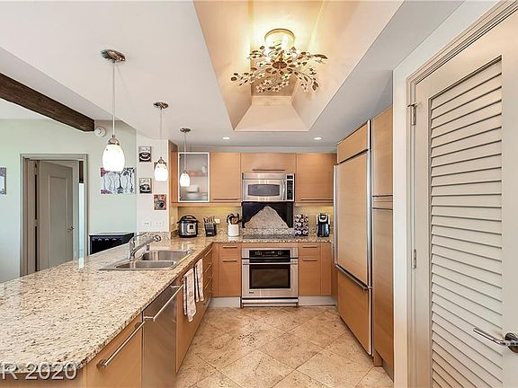 4th image of 322 Karen Ave Unit 3401