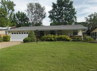 2516 Dukeland Dr, Saint Louis, MO 63136