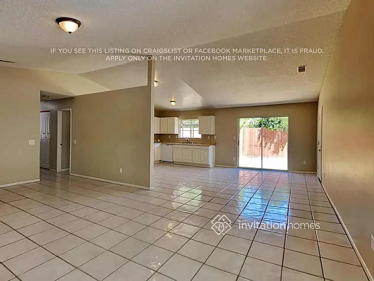 4268 Cedar Dr — Photo 4