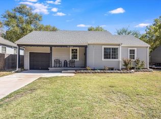 914 N Pinecrest St, Wichita, KS 67208