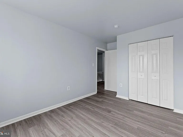 8145 Community Dr — Photo 31