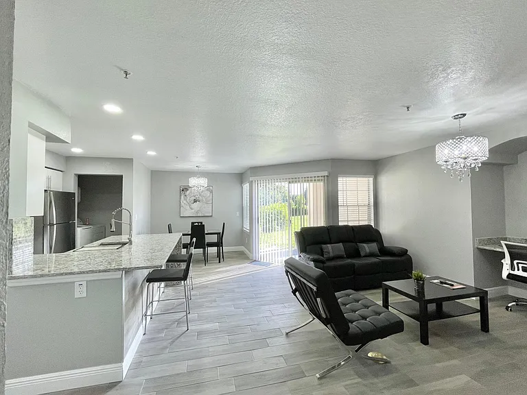 7210 Westpointe Blvd #1314 — Photo 6
