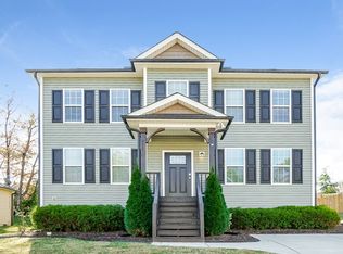 332 Chamberlain Dr, Clayton, NC 27527