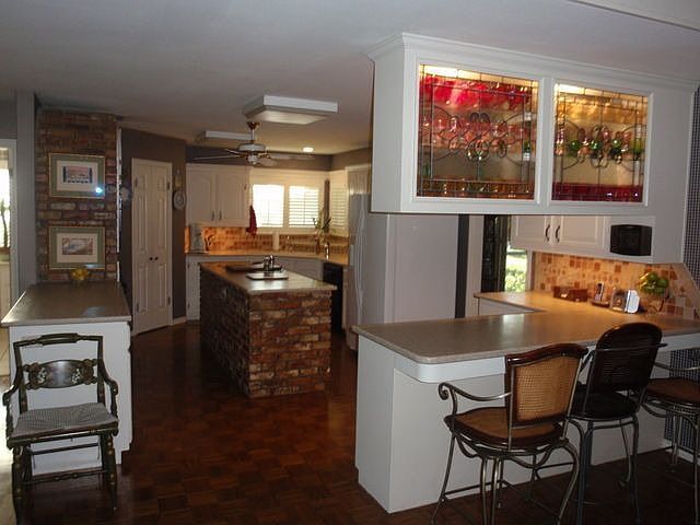 2nd image of 2217 Gathright Dr