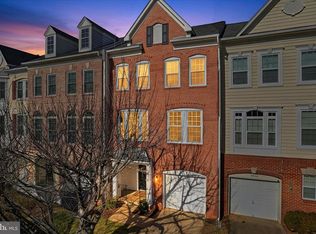 46164 Chester Ter, Sterling, VA 20165