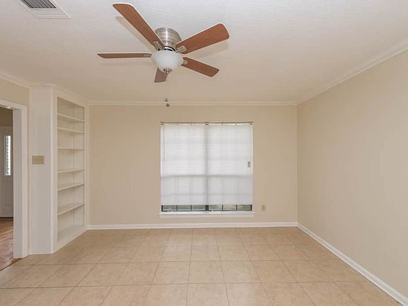 4th image of 3702 Babbling Creek Dr