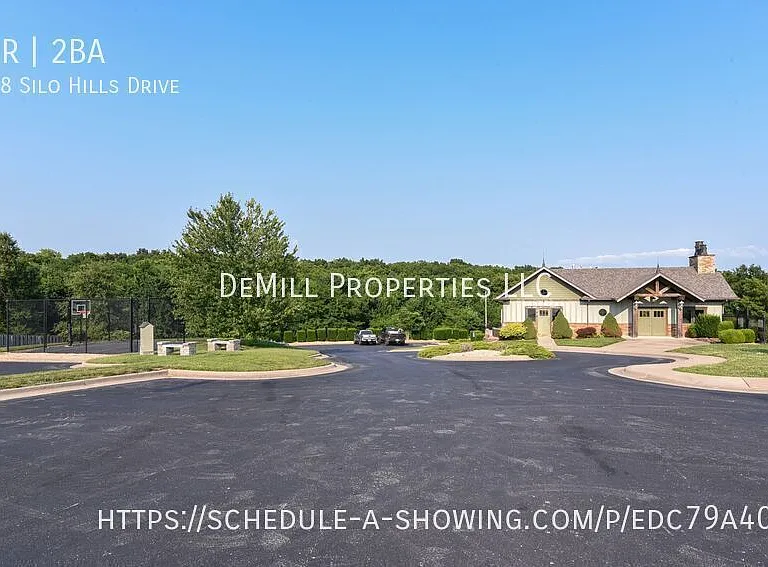 4858 Silo Hills Dr — Photo 12
