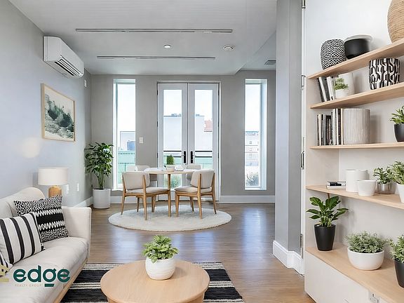 3rd image of 259 Evergreen Ave #6C