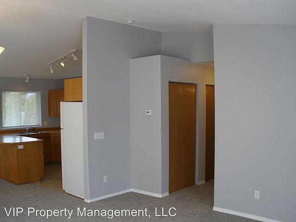 2nd image of 840 N Siony Ln APT A