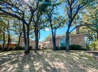 4907 Woodland Park Blvd, Arlington, TX 76013
