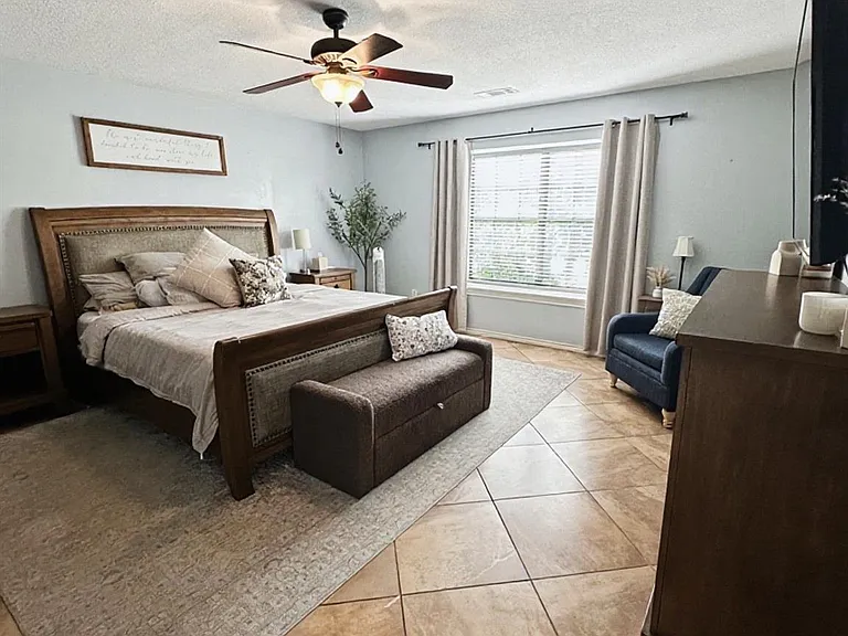 3934 Cypress Lake Dr — Photo 18