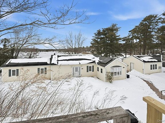 3rd image of 63 Lakeside Trail