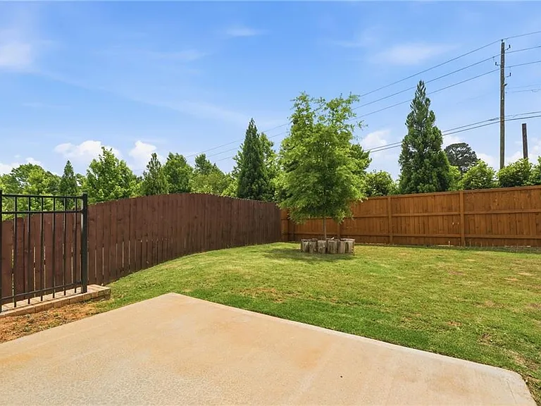 6498 Panasa Ct — Photo 38