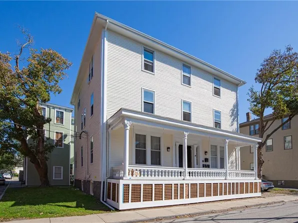 24 Brinley, Newport, RI 02840