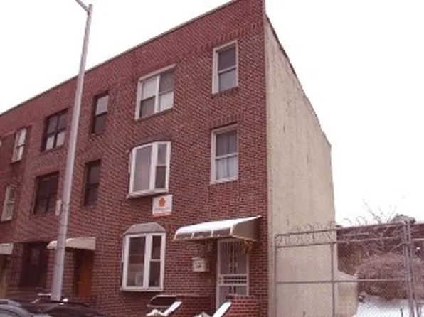 263 Wythe Avenue image 1 of 1