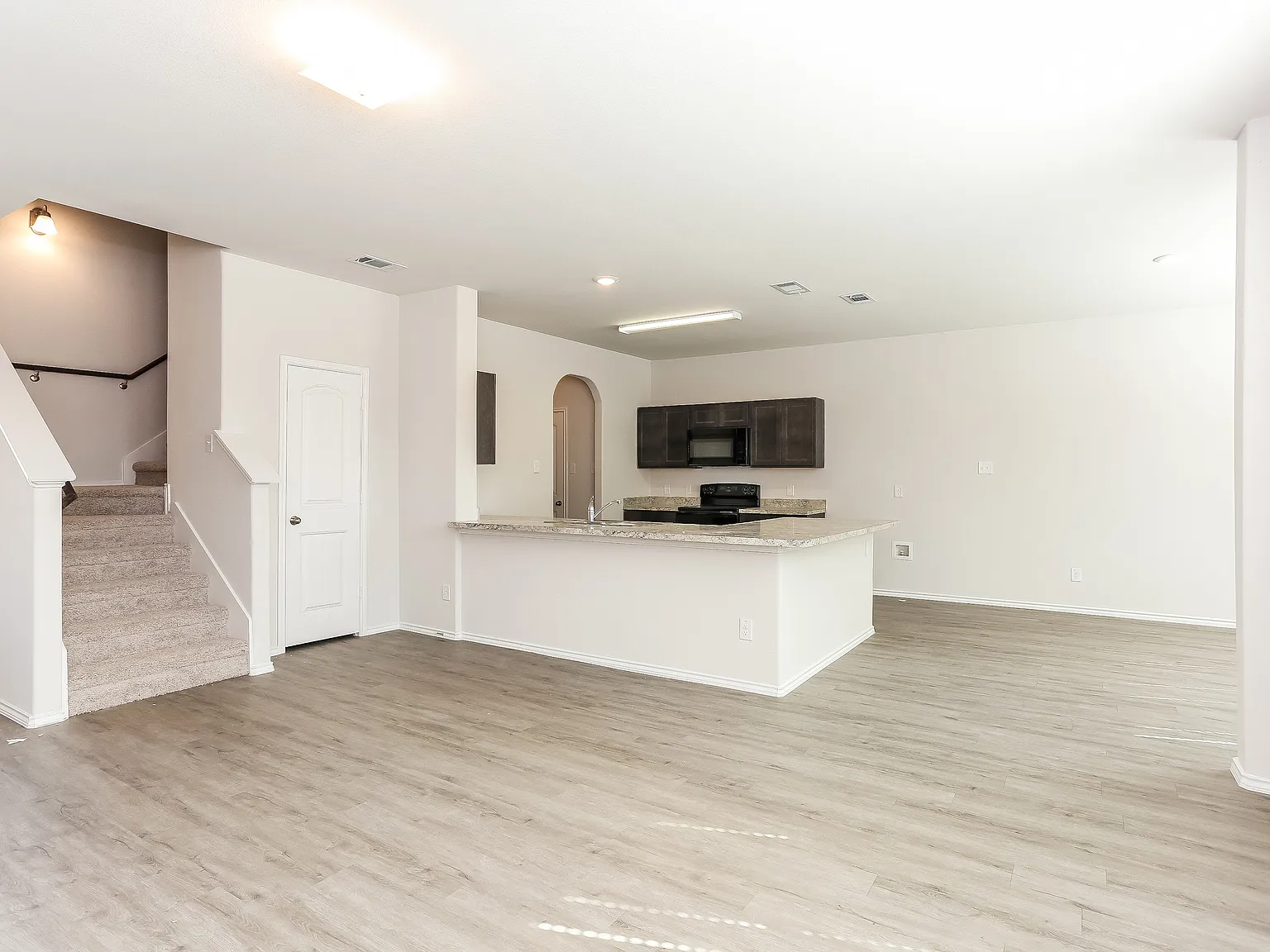 Sycamore Landing — Photo 2