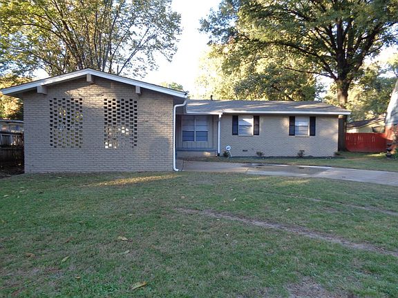 2nd image of 4692 Blanding Cv