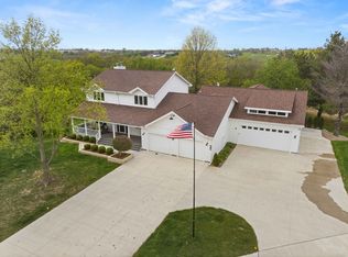 654 Richland Ct, Van Meter, IA 50261