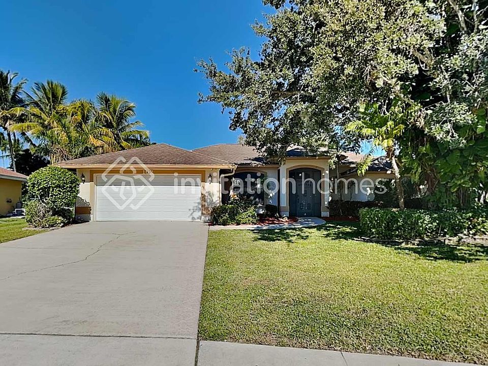 1st image of 102 Royal Ct