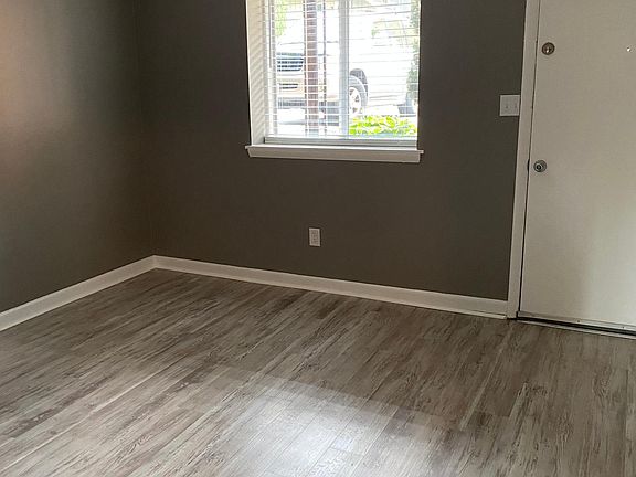 4th image of 720 Ferdinand Ave SW APT 20