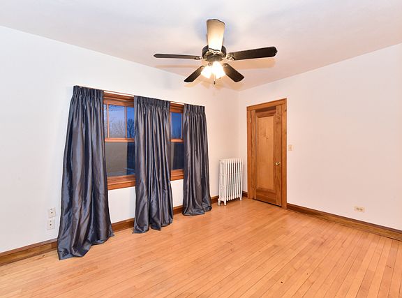 5th image of 2604 Edina Blvd