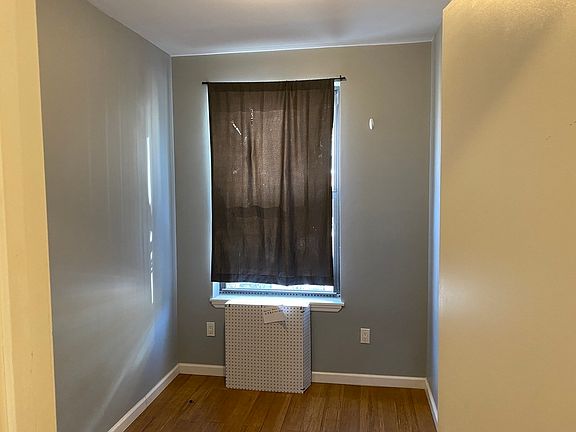 5th image of 53 Bayard St #13
