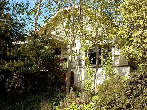 5642 Keystone Place N