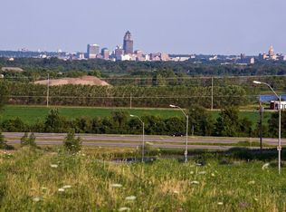 5330 Pleasant Ridge Rd, Pleasant Hill, IA 50327