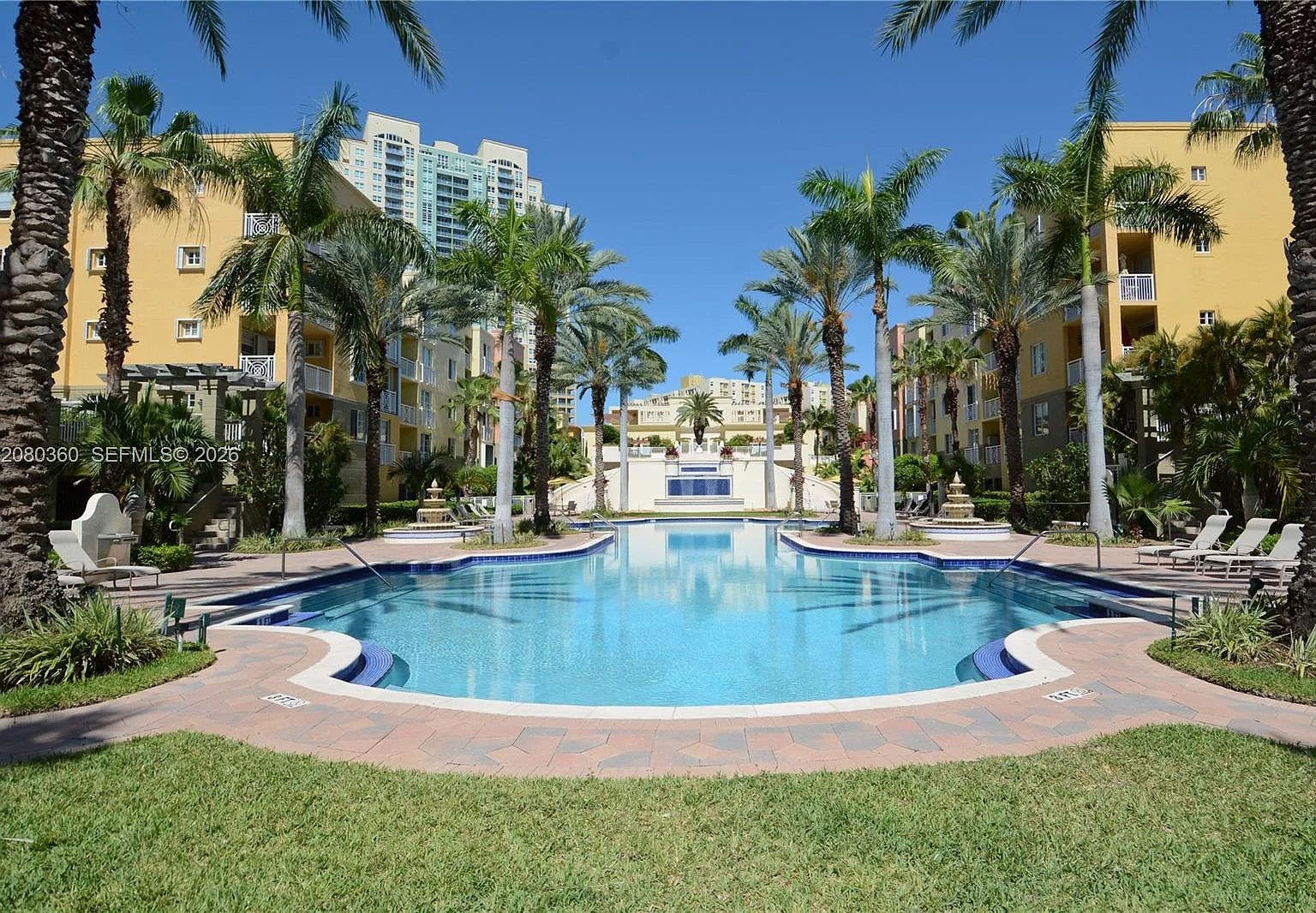 The Courts At South Beach — Photo 1