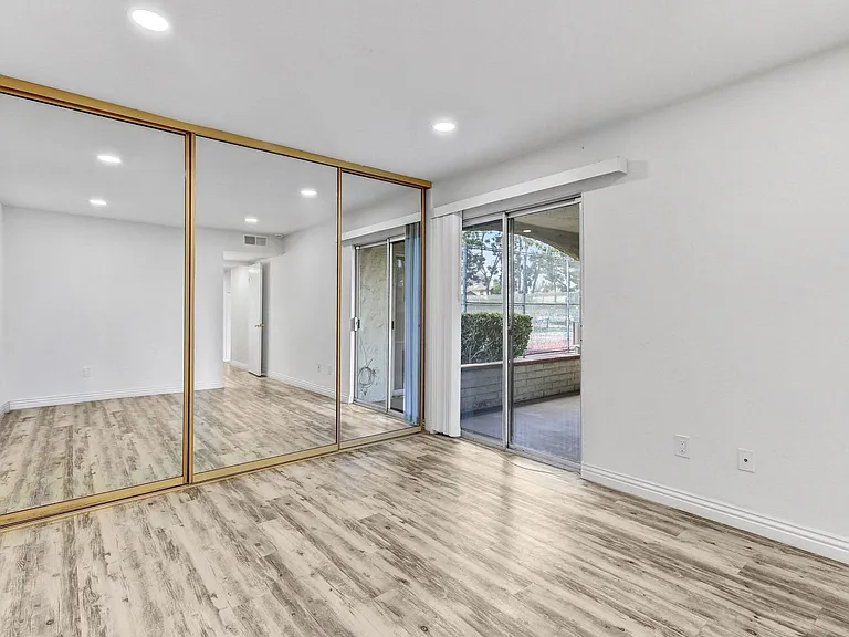 5999 Rancho Mission Rd #119 — Photo 18