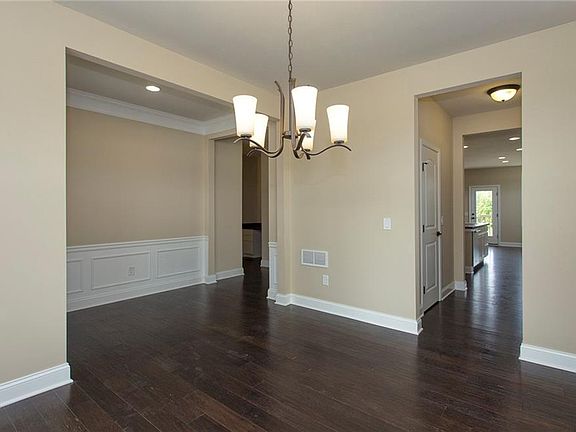5th image of 33519 Park Pl