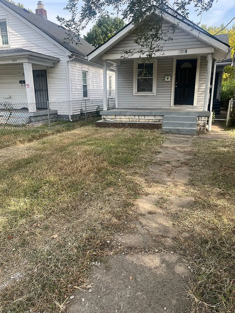 1339 Berry Blvd photo 1